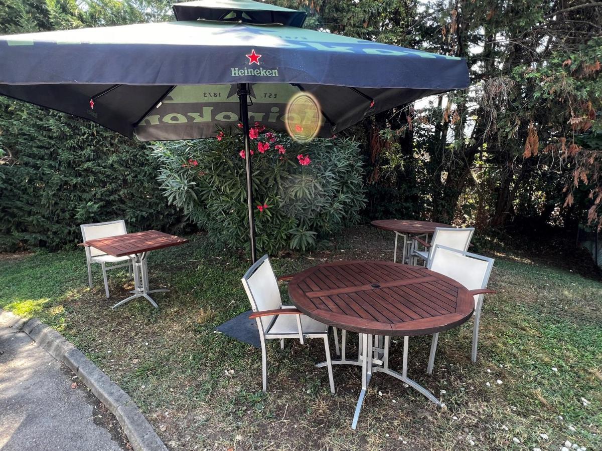 Ibis Budget Est Porte D'aubagne Hotel 2*