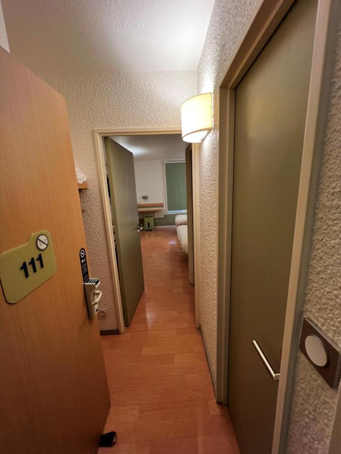 Ibis Budget Est Porte D'aubagne Hotel Marseilles