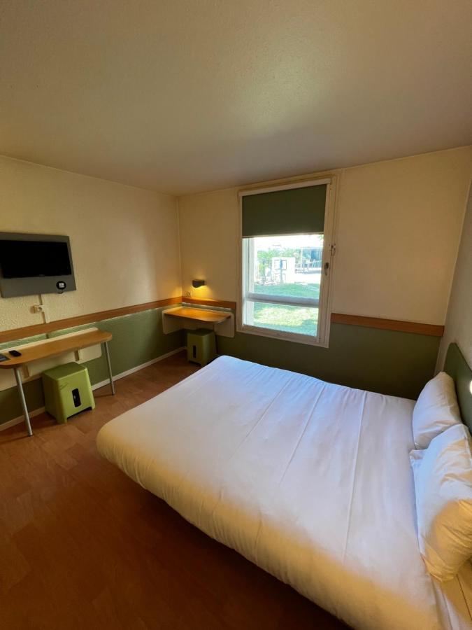 Ibis Budget Est Porte D'aubagne Marseilles