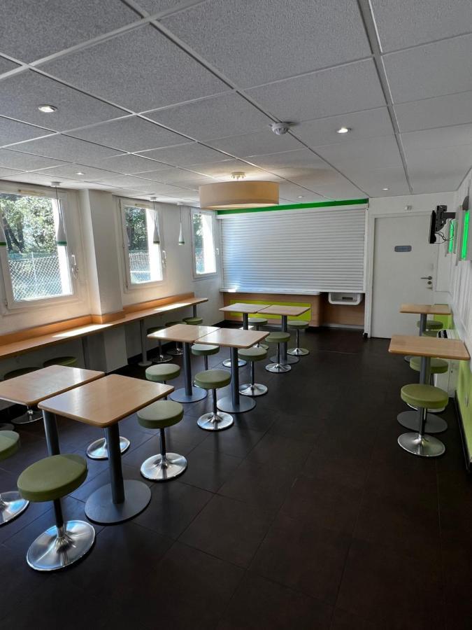 Ibis Budget Est Porte D'aubagne 2*