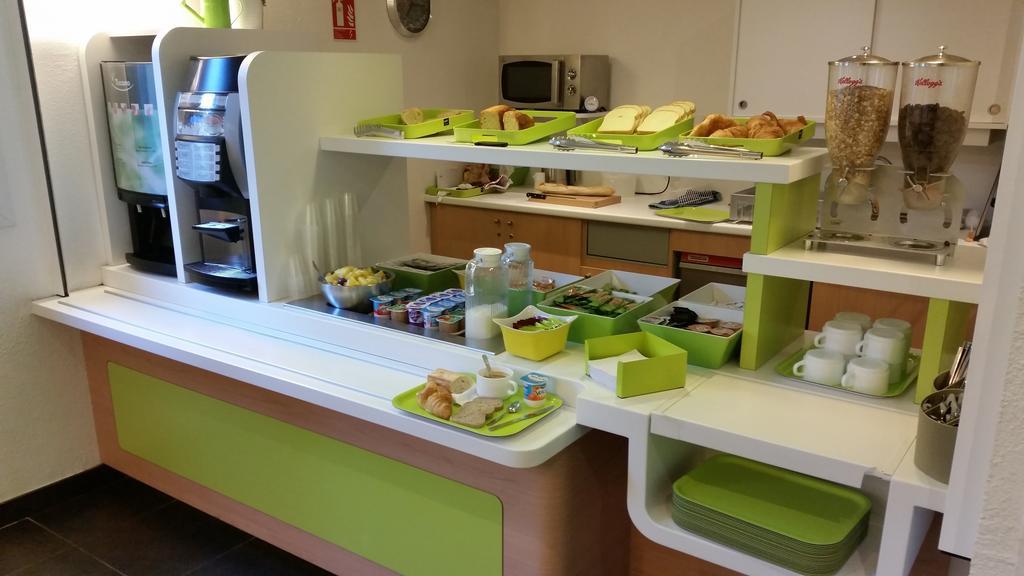 Ibis Budget Est Porte D'aubagne