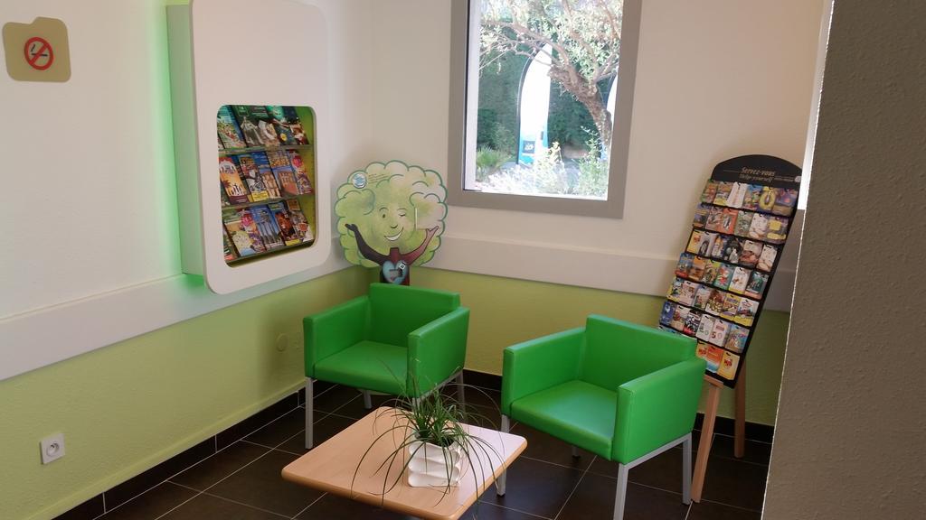 Ibis Budget Est Porte D'aubagne Marseilles