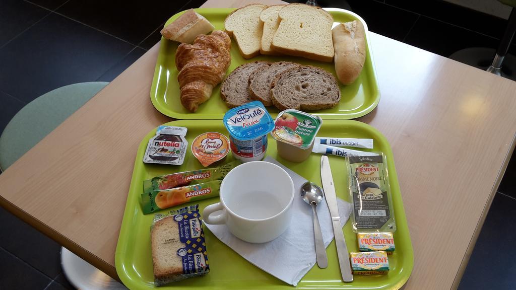 Hotel Ibis Budget Est Porte D'aubagne