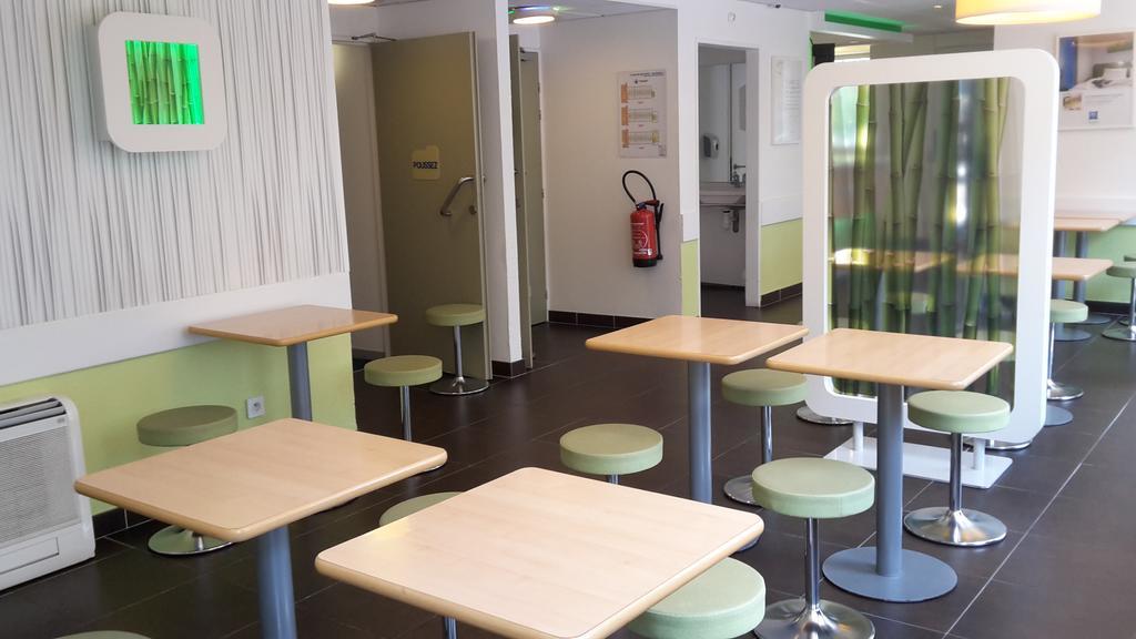 Ibis Budget Est Porte D'aubagne Marseilles