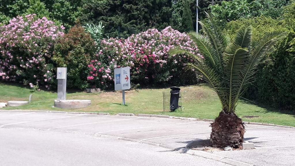 Ibis Budget Est Porte D'aubagne 2*
